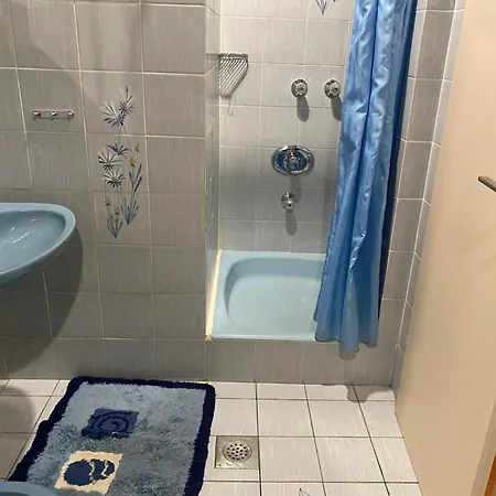 Spacious W Pool And Sea View 2 Min To شقة